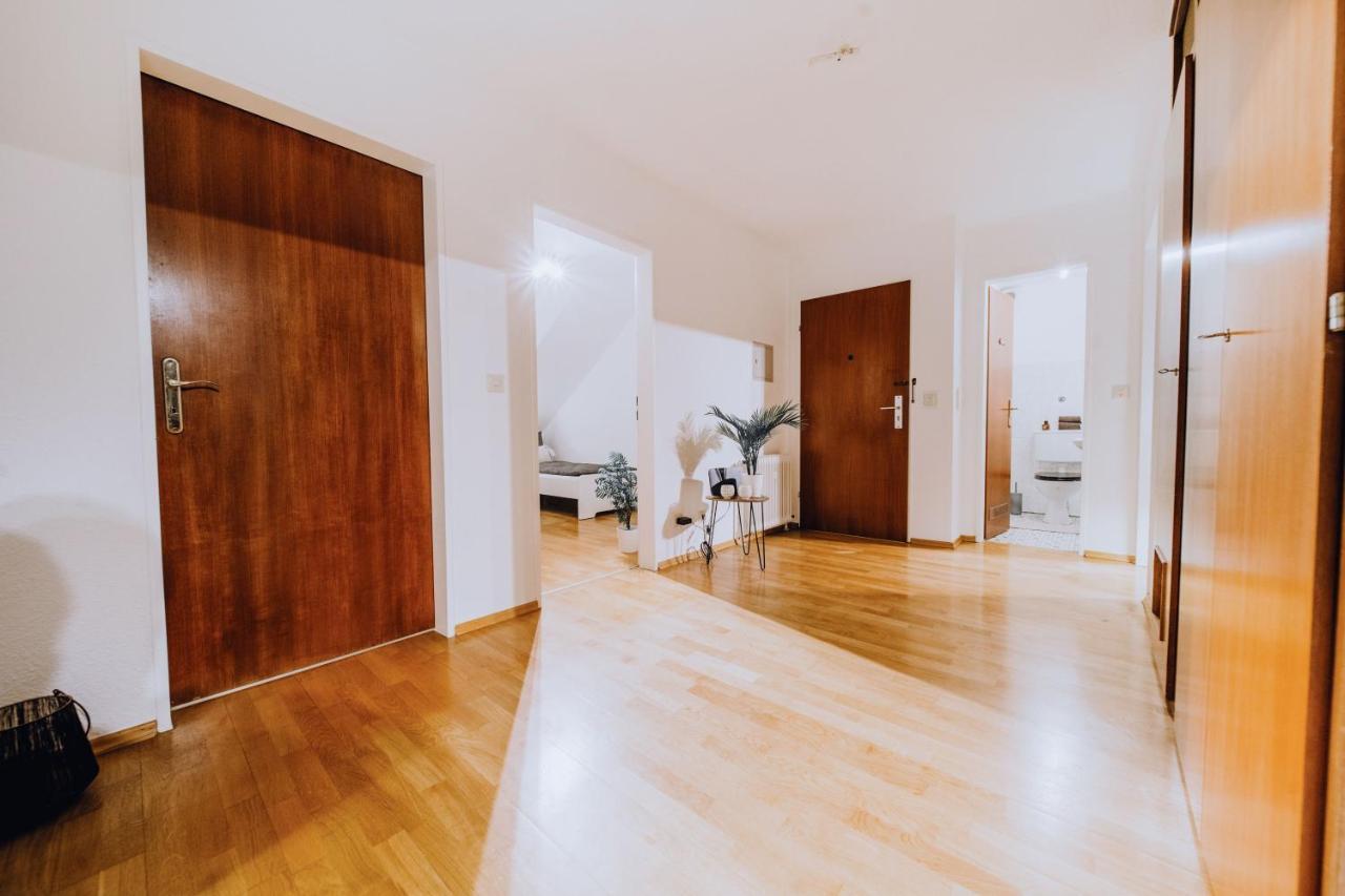 Grosse 3 Zimmer Ferienwohnung Koblenz Wallersheim Mit Pkw Stellplatz Exterior foto